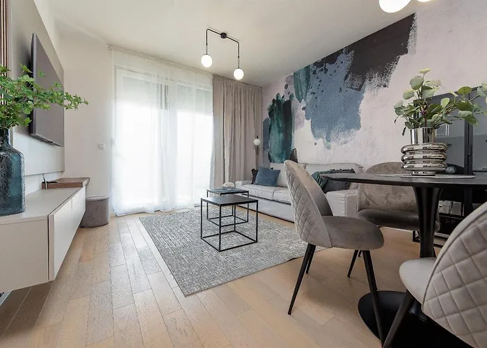 Lägenhet Lux 2 - With Garage And Balcony *