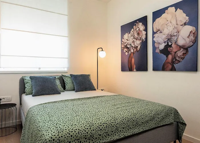 Lux 2 - With Garage And Balcony Zadar