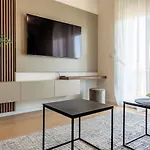 Apartmán Lux 2 - With Garage And Balcony