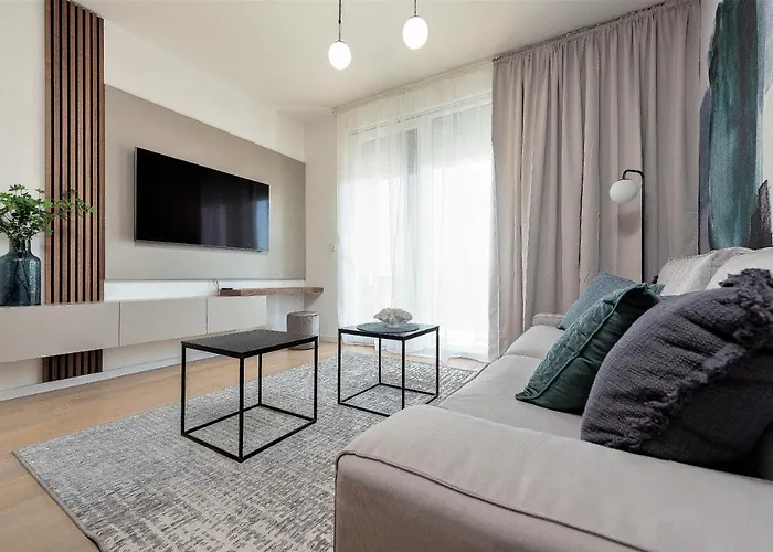 Lux 2 - With Garage And Balcony Apartman *